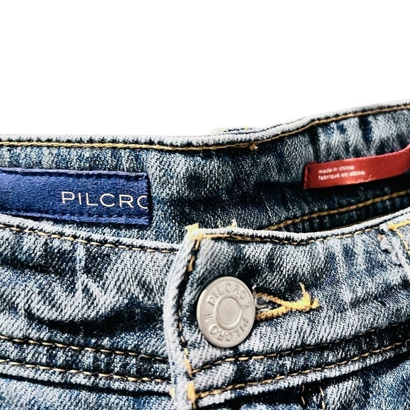 Pilcro Anthropologie Slim Boyfriend Cropped Denim Blue Jeans Size 28 Leopard - Picture 4 of 7